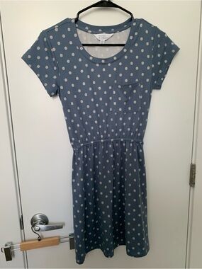 Market & Spruce Blue Floral Dot Petite Top